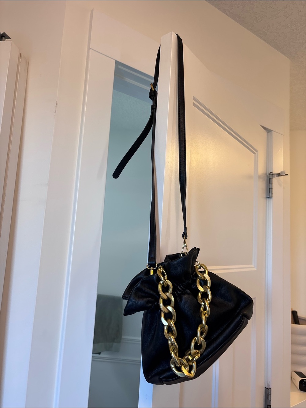Steve Madden Black Shoulder Bag with Gold Chain